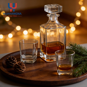 Juego <span class=keywords><strong>de</strong></span> Regalo <span class=keywords><strong>de</strong></span> Decantador <span class=keywords><strong>de</strong></span> Whisky <span class=keywords><strong>de</strong></span> Cristal con Logotipo Personalizado Único, con Vasos <span class=keywords><strong>de</strong></span> Whisky en un Gabinete <span class=keywords><strong>de</strong></span> <span class=keywords><strong>Madera</strong></span> Portátil - Product Image 5