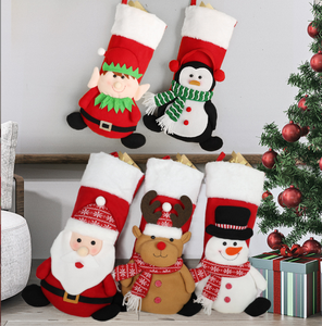 Calcetín Navideño de Peluche con Muñecos de Santa Claus, Muñeco de Nieve, Reno y Pingüino para Decoración Colgante del Árbol de Navidad, Adorno para Regalo de Dulces - Product Image 4
