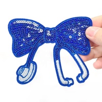 Patch thermocollant populaire de 10 cm, fait main, en chenille brodée et sequins, motif stéthoscope d'infirmière et nœud, pour chapeaux, bandeaux et accessoires pour filles et femmes