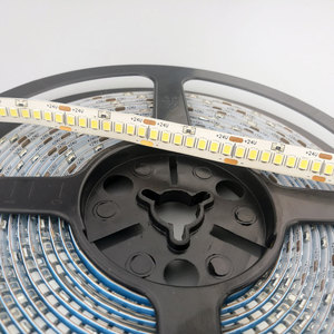 Tira de Luces LED Súper Brillantes 2835 24V SMD de Alta Densidad con 1200 Chips LED, Cinta de Luz LED 240 LEDs, Color Blanco Cálido - Product Image 5