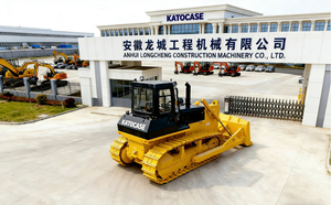 รถดันดิน KATOCASE SD17 ขนาด 4.5 เมตร กำลังดัน 17,000 กิโลกรัม เครื่องยนต์ 4 จังหวะ ระบายความร้อนด้วยน้ำ พร้อมปั๊ม สำหรับงานปรับระดับพื้นดิน - Product Image 4