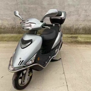 सेकेंड हैंड सुज़ुकी नेपट्यून 125c स्कूटर, जो सुपर मैन 150c फोर-स्ट्रोक ईंधन-कुशल कम्यूटर बाइक मोटोस एक गैसोलिना - Product Image 3