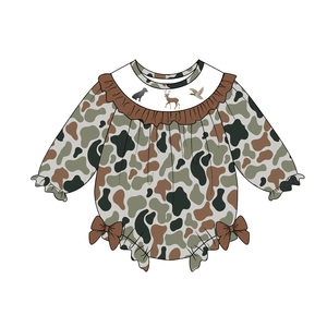 Conjuntos Casuales de Otoño para Niños y Niñas con Estampado de Camuflaje, Bordado de Perro, Ciervo y Pato, al por Mayor - Product Image 5