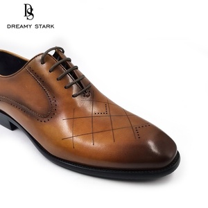 Chaussures en cuir pour hommes, tendance hivernale Dreamy Stark, plates, élégantes, confortables, belles et généreuses - Product Image 4