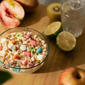 Vela de Cereal de Avena en Forma de Círculo con Cera de Soja, Vela Aromática Artesanal con Aroma a Frutas en Tazón de Vidrio - Product Image 4