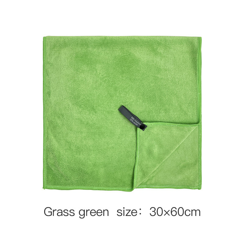 Hierba verde 30*60 cm