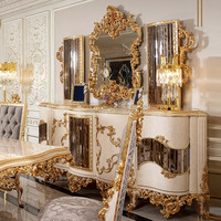 Table de salle à manger en bois massif sculpté dans une feuille d'or de style européen table et chaise de restaurant dans une villa de luxe française ensembles de tables en bois