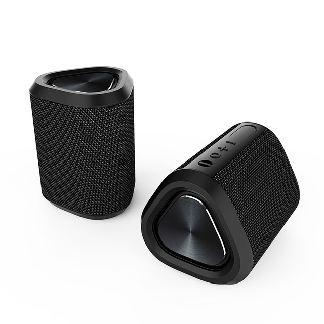Waterproof IPX6 Triangle Bluetooths Speaker 5W Bass Portable Outdoor Speaker with Fabric Cover TWS Stereo for Travel