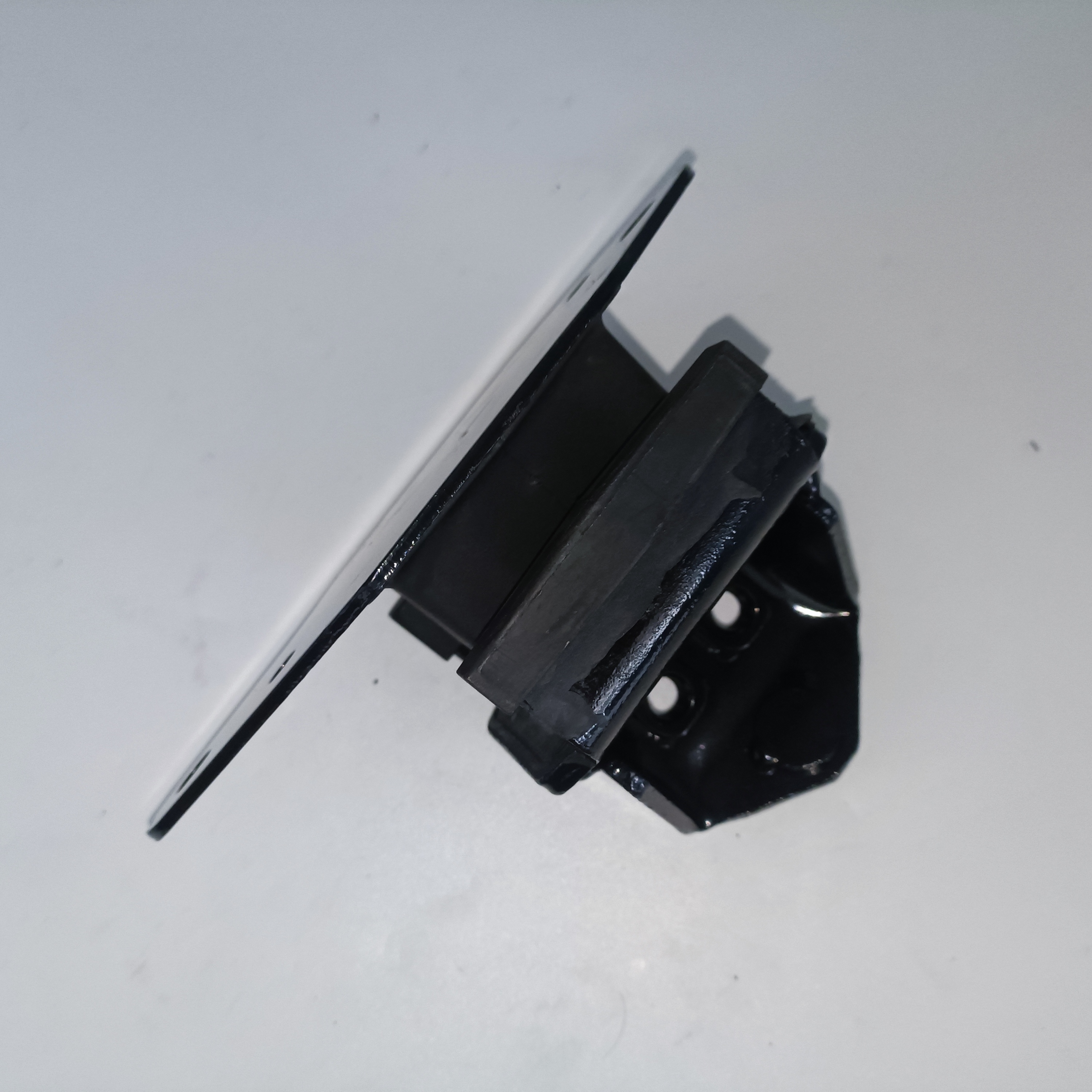 ESAEVER 8973672730 8-97367-273-0 ENGINE MOUNT for ISUZU D-MAX 2002