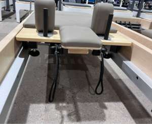 Camas de Entrenamiento de Yoga con Resortes de Alta Calidad, Listas para Enviar, Fabricadas en China, Máquina de Pilates Reformer de Madera - Product Image 5