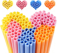 Pailles en plastique rigide de 7 mm de couleur blanche en forme de cœur, couleurs personnalisées, réutilisables, sans BPA, accessoires de bar, décoration de fête parfaite