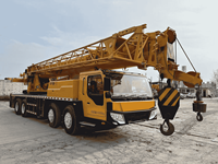 Grues mobiles Zoomlion d'occasion de haute qualité pour la construction à grande échelle, 30-80 tonnes, avec pompe, boîte de vitesses et moteur.