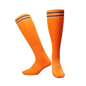 Chaussettes de football pour garçons, chaussettes de sport professionnelles antidérapantes, chaussettes épaisses à fond en tissu éponge, chaussettes de course en plein air, de basket-ball et de football ETM011 - Product Image 2