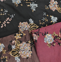 Tissu en velours noir de luxe avec broderie florale 3D en sequins or/argent/or rose, fait main, poids moyen, tissé, pour mariage, filles et garçons