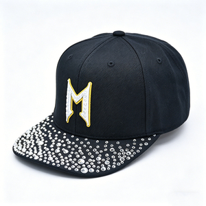 Gorra de béisbol unisex de mezclilla negra con pedrería, adornos brillantes, bordado de letra M en relieve y cristales brillantes, gorra de sol para fiesta - Product Image 2
