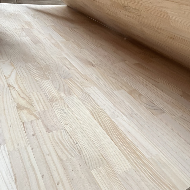 Hot Sales Pine Wood Planks Cabinet Black Panel 20mm 24mm Solid Wood Boards of Furniture