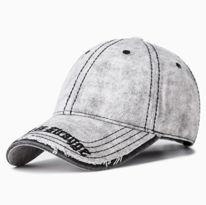 Casquette de baseball en jean délavé vintage, bord effiloché, brodée, style streetwear, ajustable, type Dad Hat - Product Image 5