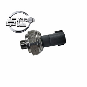 Capteur de pression d'huile ZJ-08-093 à montage fileté pour Toyota Hino E13C 499000-7571 - Product Image 3