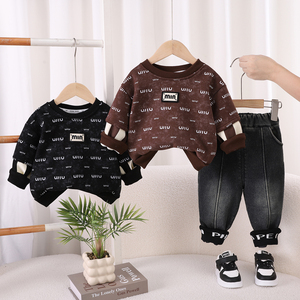 Ensemble décontracté automne-hiver 2026 pour enfants de 1 à 5 ans – Lot de 2 pièces : Sweat-shirt et pantalon en jean – Tenues pour garçons - Product Image 3