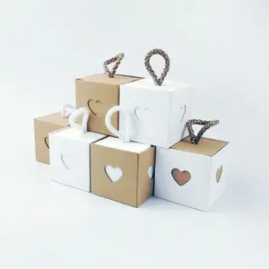 Caja de dulces blanca de lujo con impresión personalizada, embalaje para recuerdos de fiesta, regalo de boda, caja de Chocolate con cinta