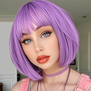 Parrucca da 12 pollici corta dritta <span class=keywords><strong>viola</strong></span> per <span class=keywords><strong>capelli</strong></span> sintetici con frangetta resistente al calore per parrucche per costumi da donna - Product Image 1