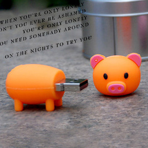 Nueva Memoria USB Personalizada con Diseño de Cerdito Rosa de Dibujos Animados, Regalo Creativo para Niñas, 4G 8G 16G 32G - Product Image 1