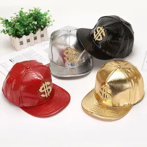 Cappellino per cappelli Snapback in pelle di serpente in pelle di coccodrillo con Logo in metallo fatto a mano con Design personalizzato in metallo all'ingrosso