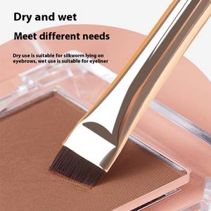 Pinceau pour eye-liner ultra-fin à 3 lames, tête plate inclinée, outil de maquillage, beauté des yeux de ver à soie, caractéristique pour les paupières, le visage, le <span class=keywords><strong>crayon</strong></span> à sourcils - Product Image 3
