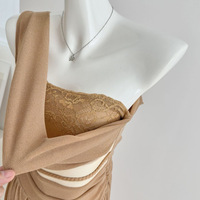 Robe d'été sans manches style mature à col bénitier et dentelle, robe longue tendance au design unique, robe midi/maxi