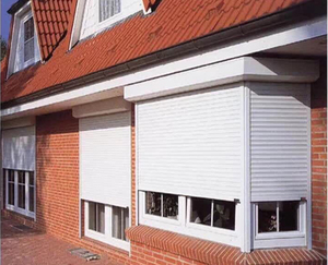 Fenêtre à <span class=keywords><strong>volet</strong></span> <span class=keywords><strong>roulant</strong></span> en aluminium de type australien coupe-vent porte de garage silencieuse personnalisée en alliage d'aluminium <span class=keywords><strong>PVC</strong></span> étanche - Product Image 2