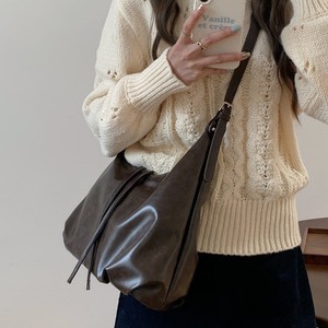 กระเป๋าโท้ทผู้หญิง หนังสีน้ำตาล ปิดด้วยซิป ขนาดกลาง นุ่มสบาย ใช้ได้ทุกวัน ฤดูใบไม้ร่วง 2024 - Product Image 3