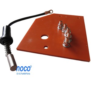 Placa de interruptores de velocidad para carrito de golf EZGO 17504-G2 con contacto de raspador móvil - Product Image 3