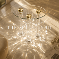 Table d'appoint ronde en cristal K9 style colonne romaine classique, table d'appoint élancée en verre, mobilier de luxe minimaliste moderne pour la maison et les mariages