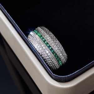Anello di Coppia con Gemme a Contrasto di Colore, Elegante Gioiello da Dito alla Moda - Product Image 2