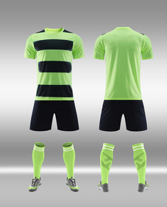 Maglia da Calcio Retrò Iniesta Thailandia 25/26, Jersey da Calcio con Stampa a Sublimazione 100% Poliestere, Maniche Corte, Logo Frontale, Servizio OEM - Product Image 6