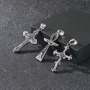 Collar con Colgante <span class=keywords><strong>de</strong></span> Cruz, Tridente, Martillo <span class=keywords><strong>de</strong></span> <span class=keywords><strong>Thor</strong></span> y <span class=keywords><strong>Ojo</strong></span> <span class=keywords><strong>de</strong></span> Horus, Estilo Vikingo Nórdico, Punk Gótico Vintage, <span class=keywords><strong>de</strong></span> Acero Inoxidable, Impermeable - Product Image 3