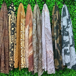 Hijab en coton imprimé avec châle et écharpe Foulard en soie imprimé de fleurs en satin Châles de luxe musulman pour le ramadan - Product Image 3