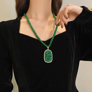 <span class=keywords><strong>Collar</strong></span> de Buda Maitreya minimalista largo <span class=keywords><strong>esmeralda</strong></span> de cristal Premium para mujer Cadena de suéter <span class=keywords><strong>con</strong></span> accesorios de circón de aleación - Product Image 6