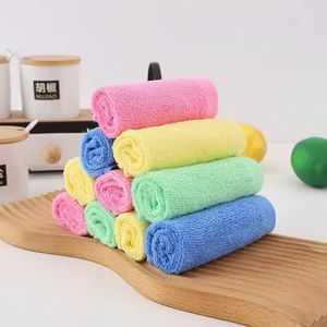 Asciugamano quadrato piccolo in fibra di bambù, piccolo asciugamano per le <span class=keywords><strong>mani</strong></span> - Product Image 3