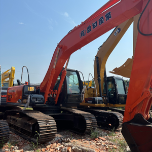 Excavadora Usada Hitachi ZX160 ZX200 ZX210LC en Buen Estado, Precio Económico - Product Image 1