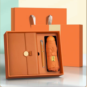 Regalos de empresa promocionales Cartera de pequeña empresa caja de regalo personalizada con paraguas cuaderno naranja A5 libro de cuero con bolígrafo - Product Image 1
