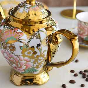 Juego <span class=keywords><strong>de</strong></span> café y té <span class=keywords><strong>de</strong></span> flores creativas minimalistas <span class=keywords><strong>de</strong></span> porcelana ecológica con borde dorado Guangdong vida diaria uso doméstico - Product Image 3