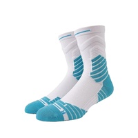 Blanc Noir et Orange Printemps Chaussettes de sport de basket-ball à la mode Hommes Chaussettes personnalisées de qualité supérieure