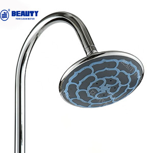 Douche solaire extérieure 9L avec petite buse pour <span class=keywords><strong>piscine</strong></span>, jardin, plage, cour arrière, spa - Product Image 4