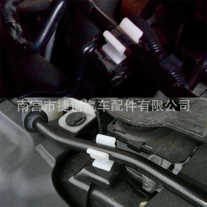 ที่ยึดฝากระโปรงรถ Nissan 65722-01E00สีขาว PP สำหรับ T30เส้นขอบฟ้าของ Navara - Product Image 4