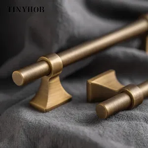 Antique Brass Nội Knobs Tay Nắm Cửa Retro Ngăn Kéo Tủ Kéo Đồ Nội Thất Xử Lý Cho Nhà Bếp Nhà Đau Khổ Cổ Điển