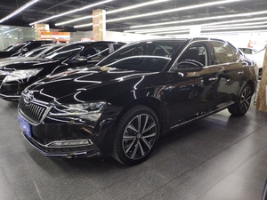 Nuova <span class=keywords><strong>SKODA</strong></span> Superb <span class=keywords><strong>2021</strong></span>, Berlina di Medie Dimensioni a Benzina, Turbo, Lussuosa, Modello di Punta 1.4T 2.0T 7DCT - Product Image 3