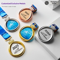 Médailles personnalisées en métal et cristal, badges à suspendre au cou, plaques d'honneur, récompenses de champion de compétition, commémoratifs sur mesure