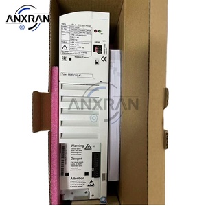 Convertidor de Frecuencia Serie Vector 8200 E82EV152K4C - Product Image 2