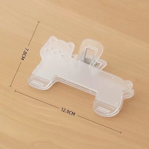 Pinza de Plástico ABS Personalizada con Forma de Perro y Gato, 129x78mm, Bonito Clip <span class=keywords><strong>para</strong></span> <span class=keywords><strong>Libros</strong></span> con Diseño de Dibujos Animados, Soporte <span class=keywords><strong>para</strong></span> Papel <span class=keywords><strong>para</strong></span> el Hogar, la Escuela y la Oficina - Product Image 2